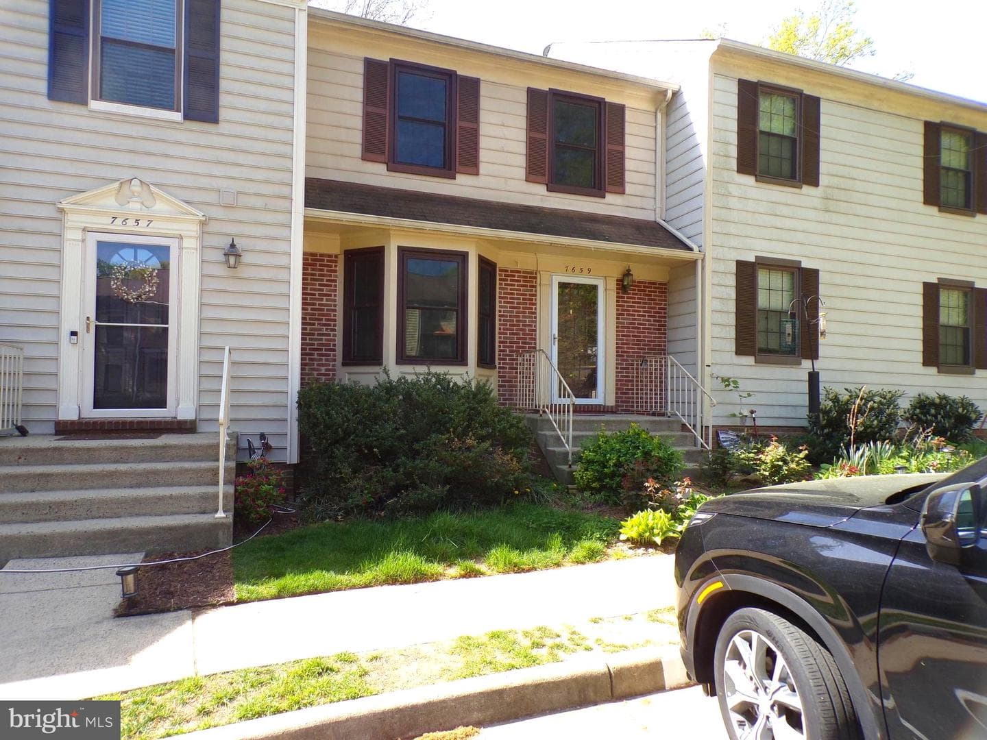 7659 Southern Oak Drive photo 2