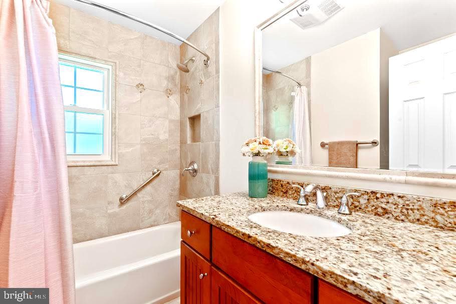 10728 Zion Dr photo 13