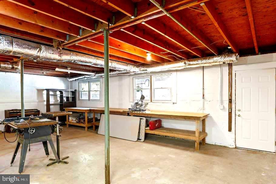 10728 Zion Dr photo 21