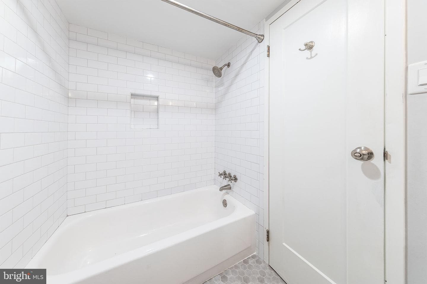 2042 Royal Fern Court #18/11b photo 11