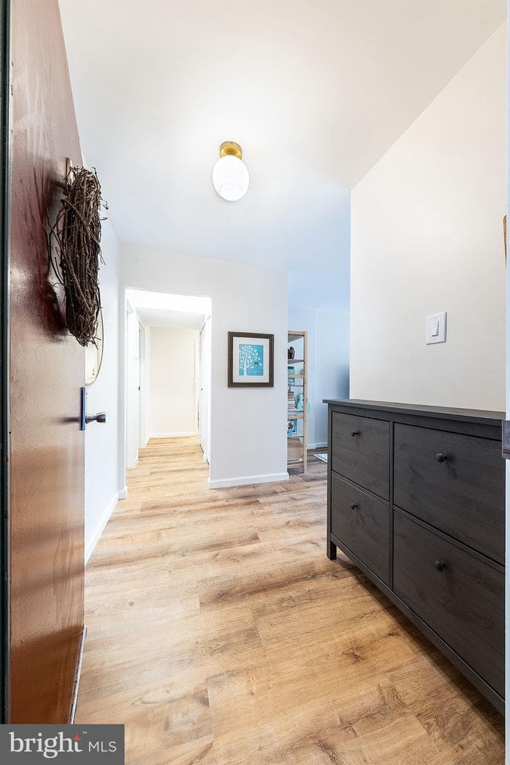 2042 Royal Fern Court #18/11b photo 23