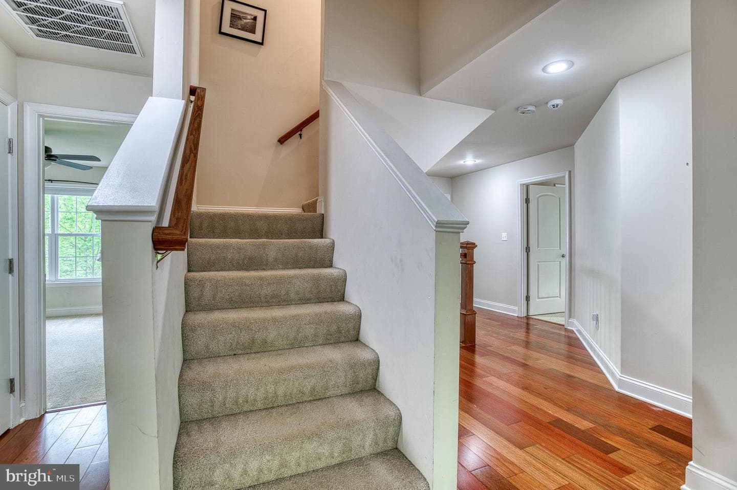 7140 Barry Road photo 38