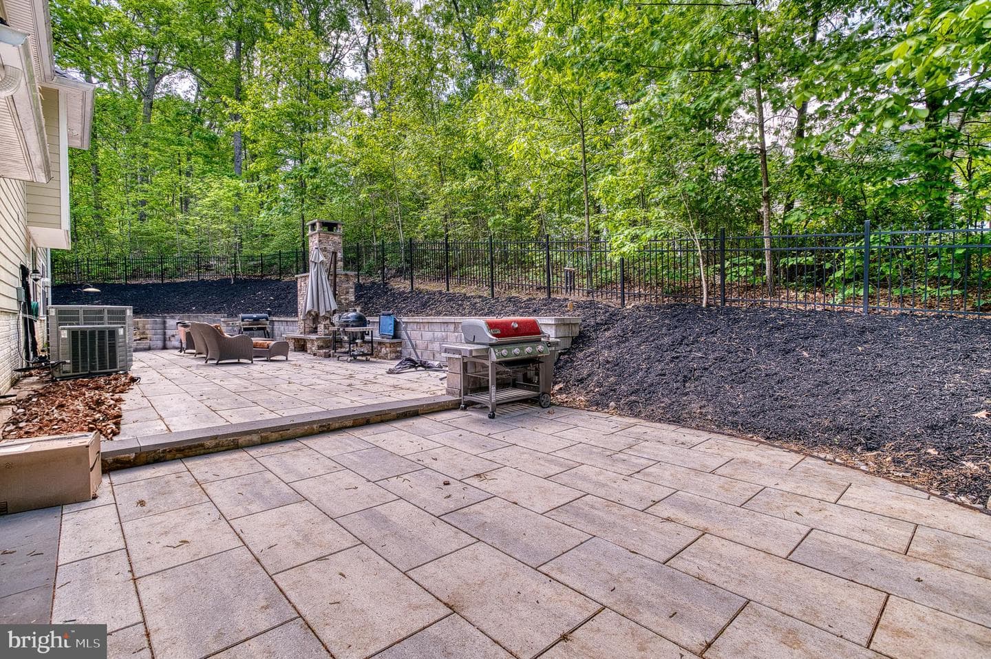 7140 Barry Road photo 53