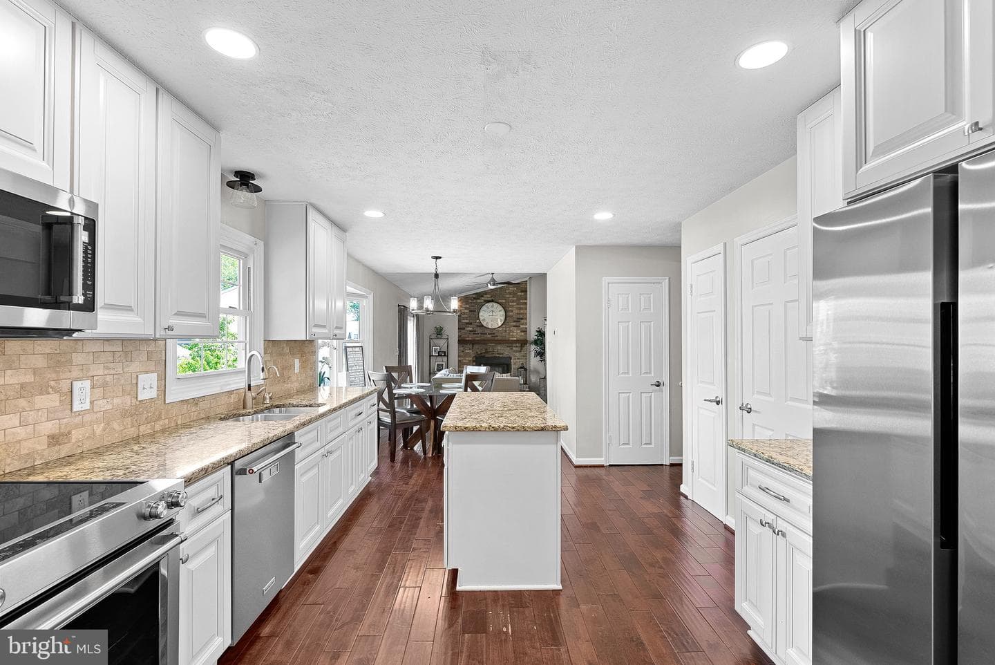 4628 Sand Rock Lane photo 12