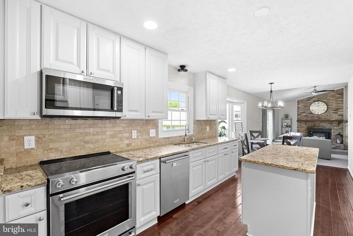 4628 Sand Rock Lane photo 13