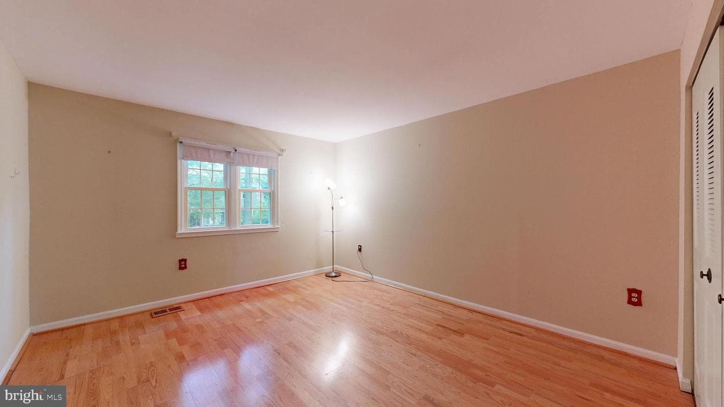 732 Hunter Court SW photo 20
