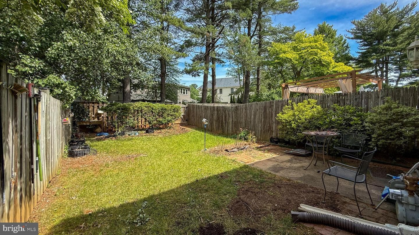 732 Hunter Court SW photo 40