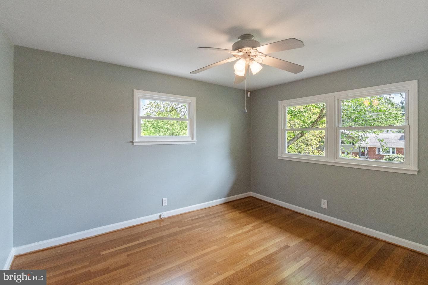 7024 Statendam Court photo 25