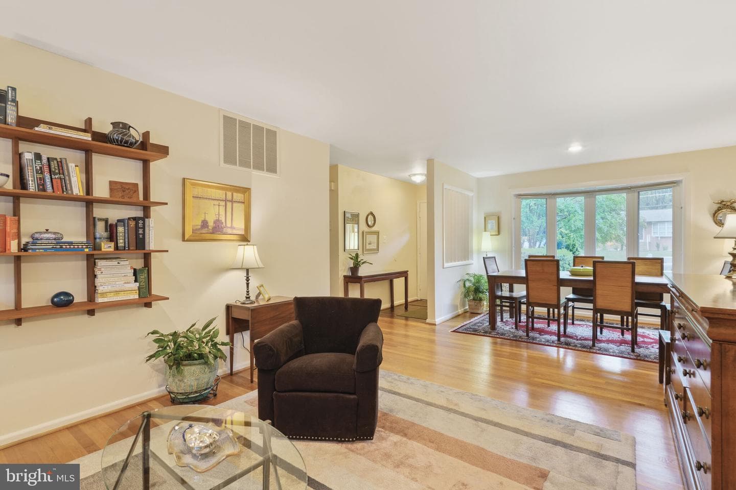 9210 Dellwood Drive photo 3