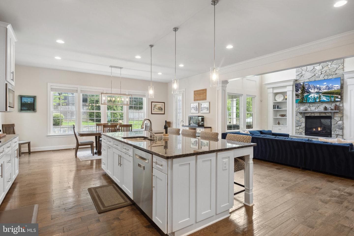 7578 Glen Pointe Court photo 12