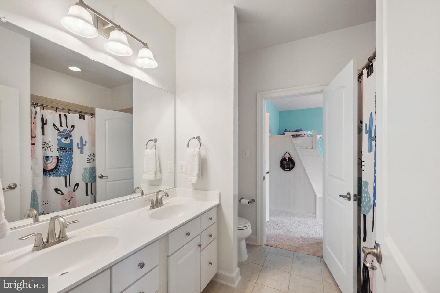 7578 Glen Pointe Court photo 36