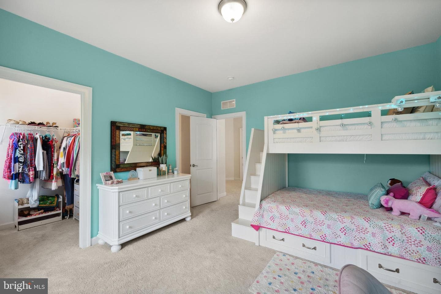 7578 Glen Pointe Court photo 37