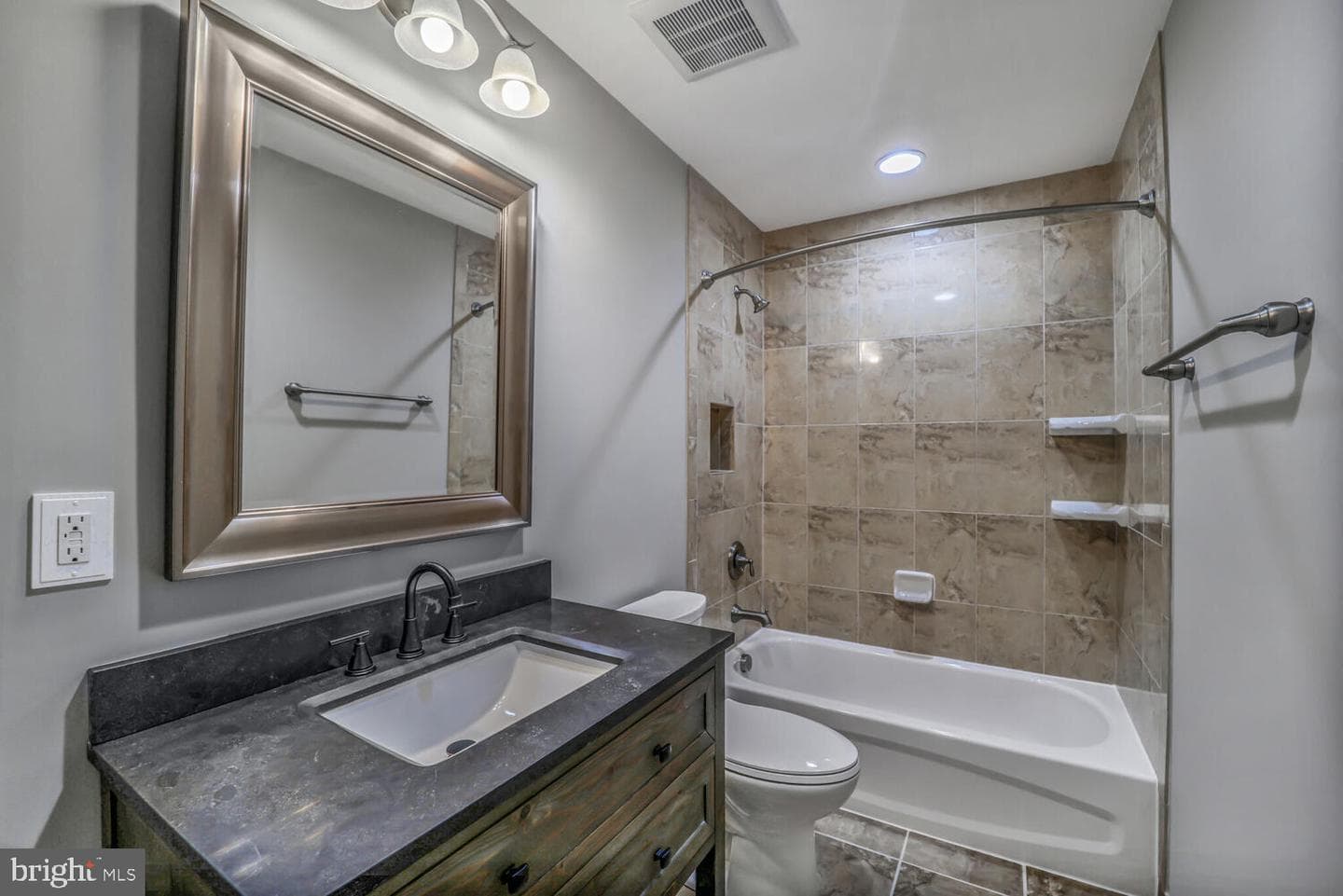 7634 Belmont Landing Road photo 62