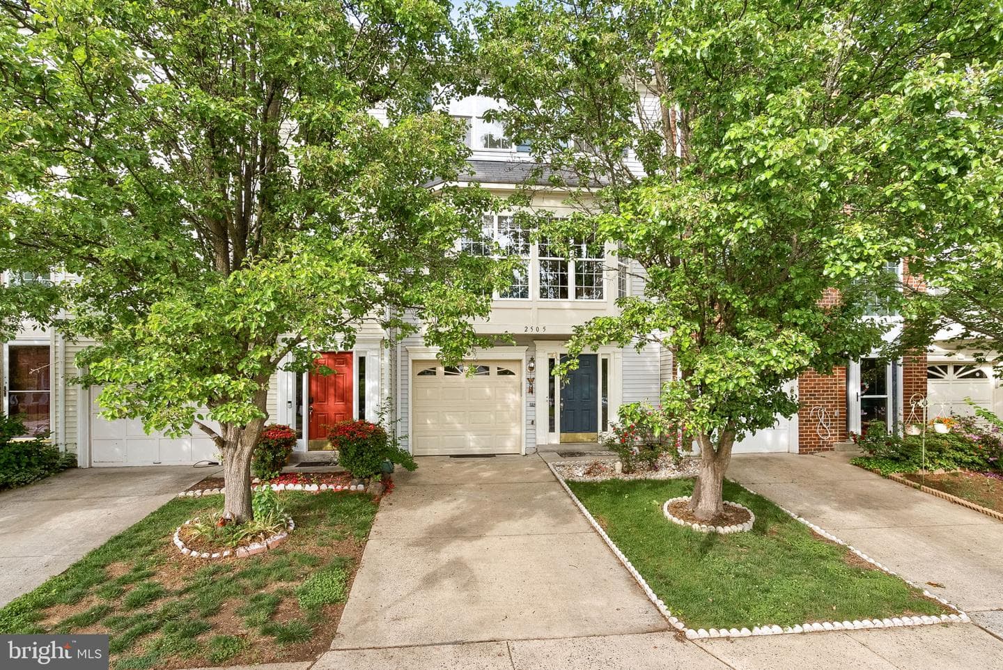 2505 Wheat Meadow Court photo 3
