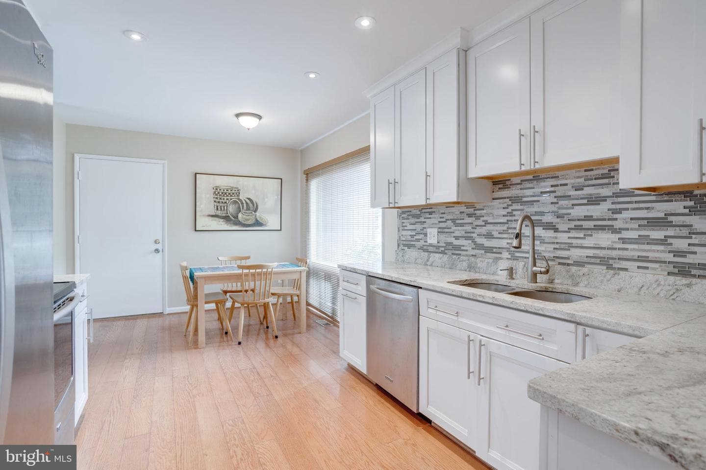 8608 Battailles Court photo 10