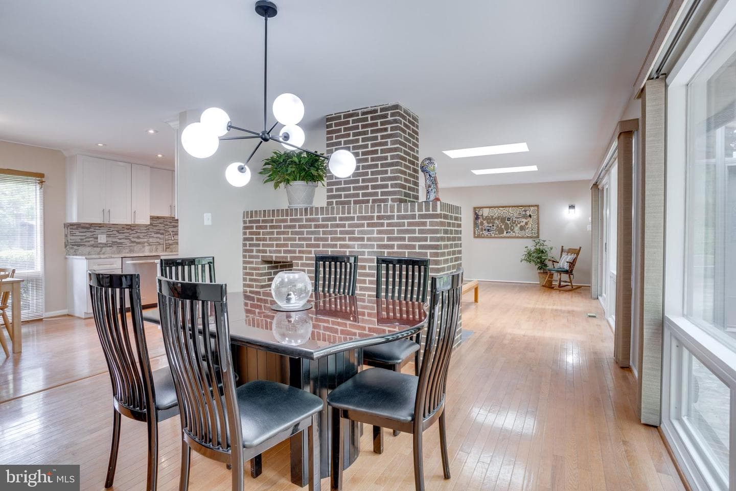 8608 Battailles Court photo 18