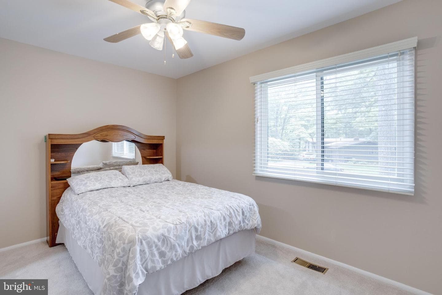 8608 Battailles Court photo 28