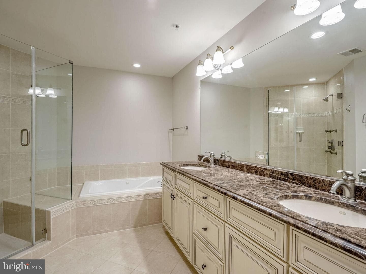 1781 Chain Bridge Road #307 photo 16
