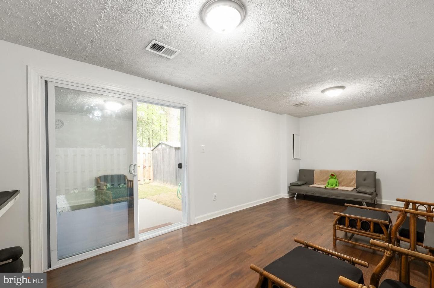5511 Mitcham Court photo 23