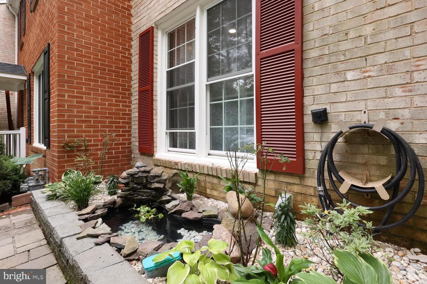 5511 Mitcham Court photo 3
