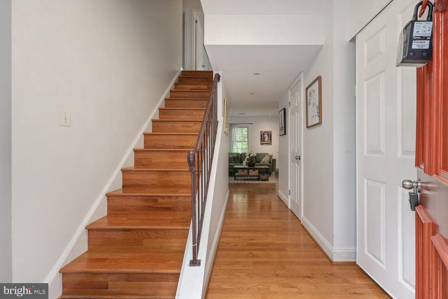 5511 Mitcham Court photo 4