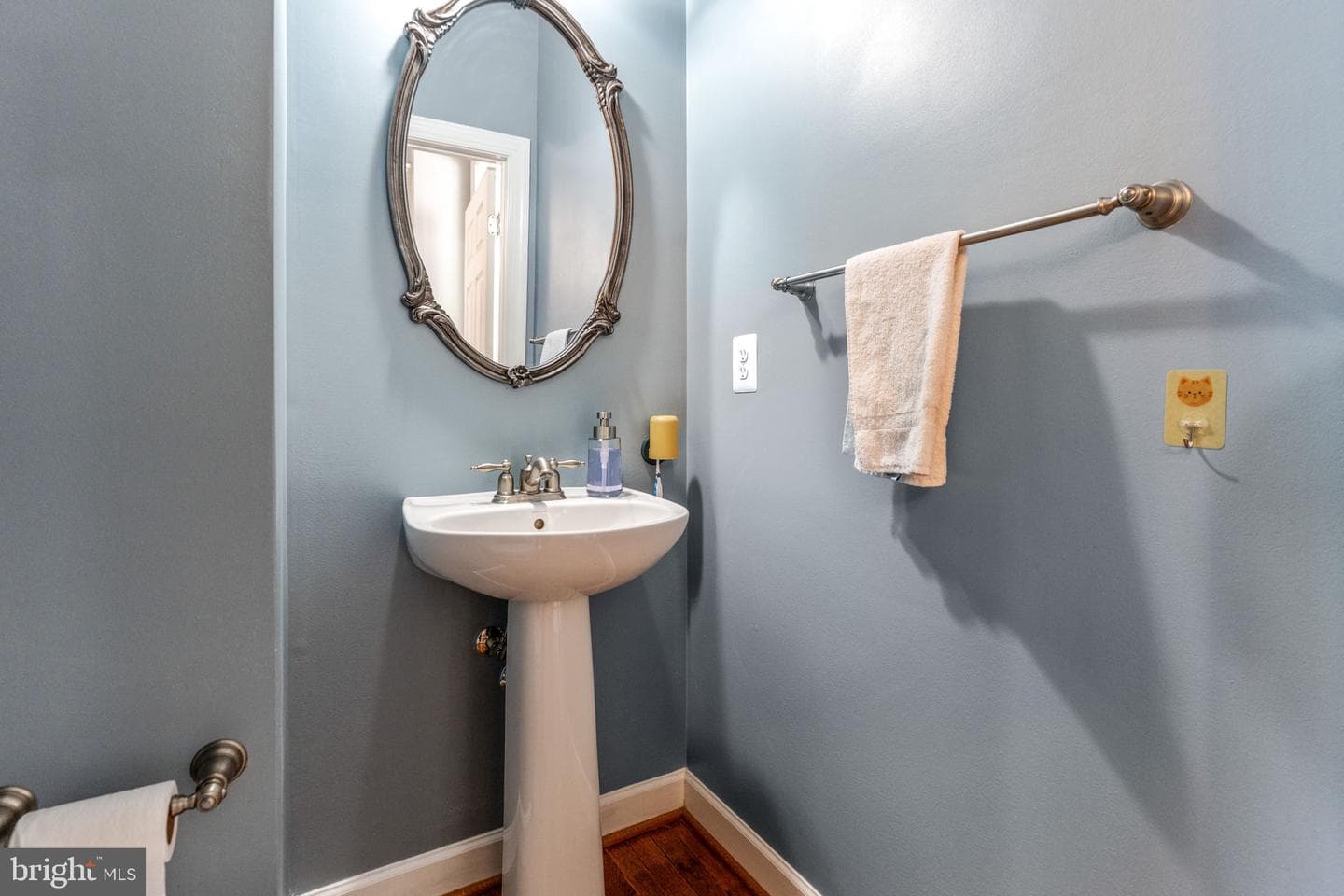 4698 Helen Winter Terrace photo 11