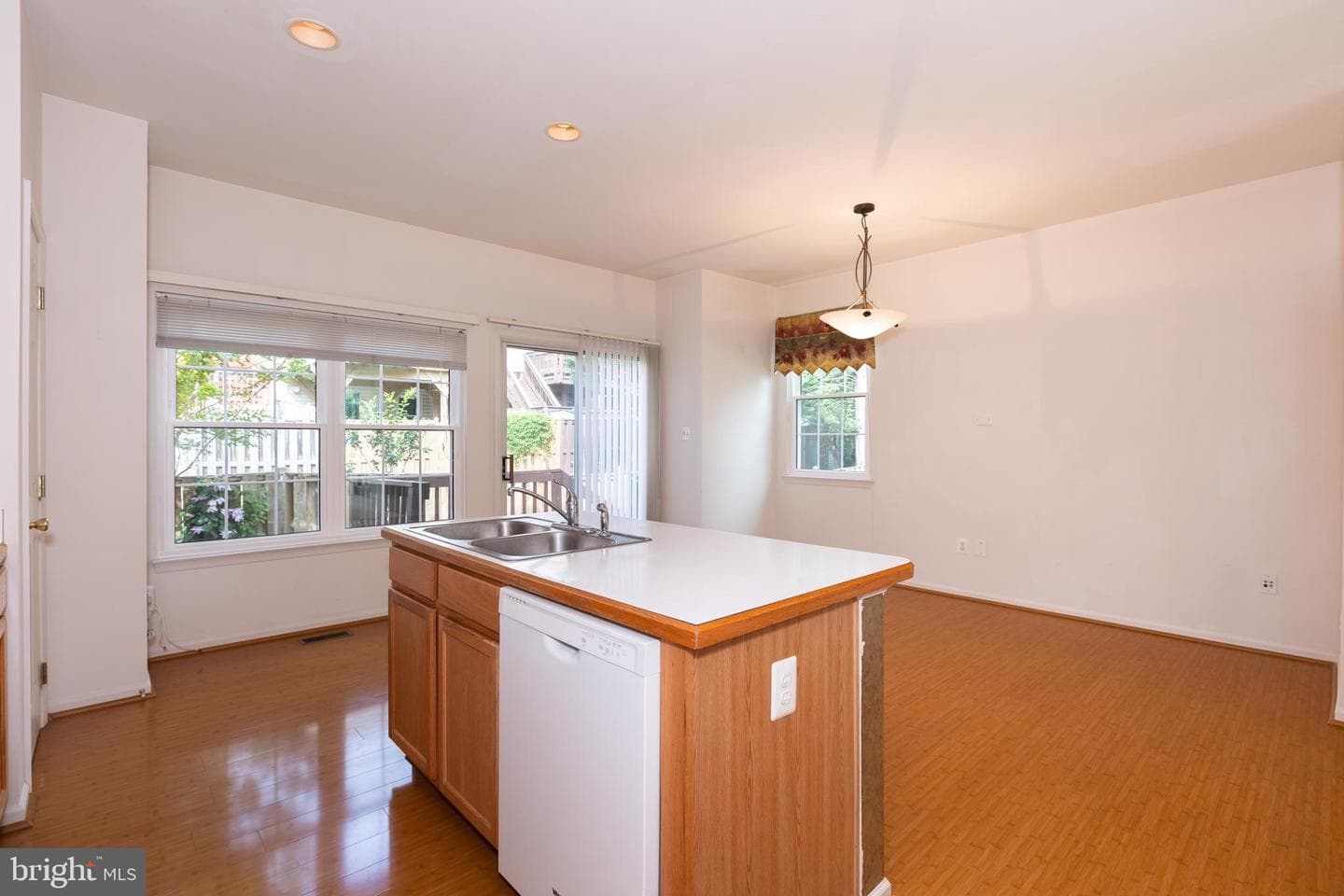 6376 James Harris Way photo 29
