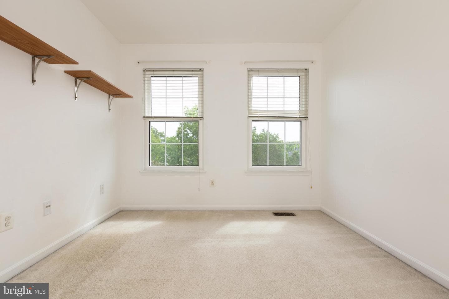 6376 James Harris Way photo 34