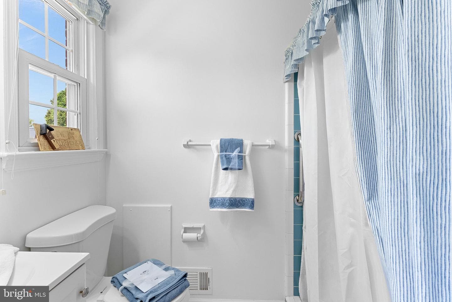 7607 Newcastle Drive photo 30