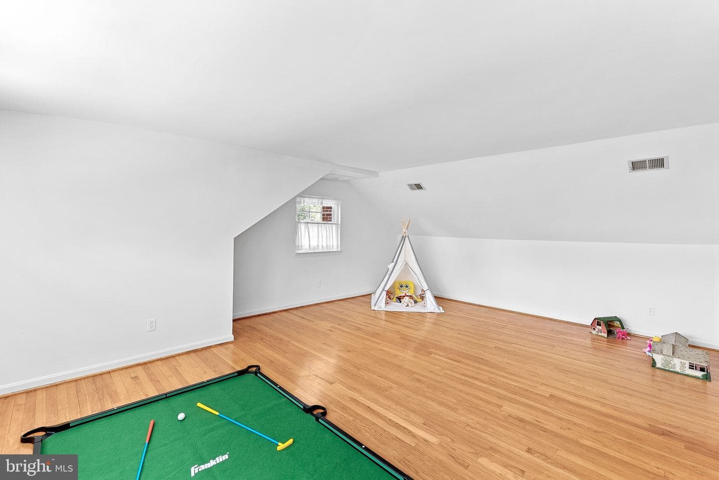 7607 Newcastle Drive photo 31