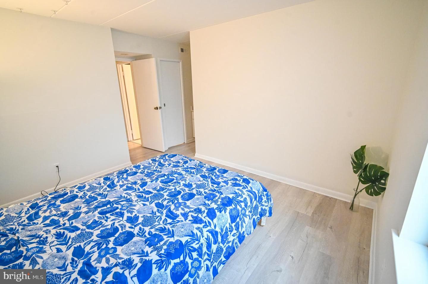 2329 Freetown Court #2b photo 12