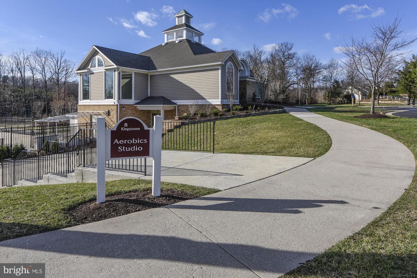 6319 Franconia Commons Drive photo 40