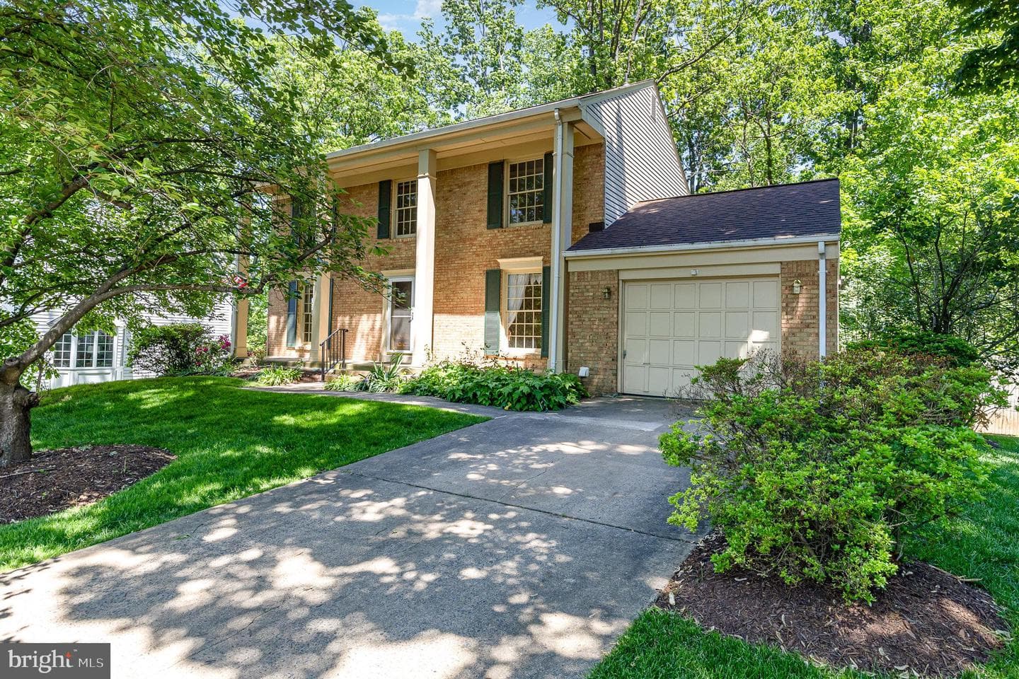 705 Upham Place NW photo 2