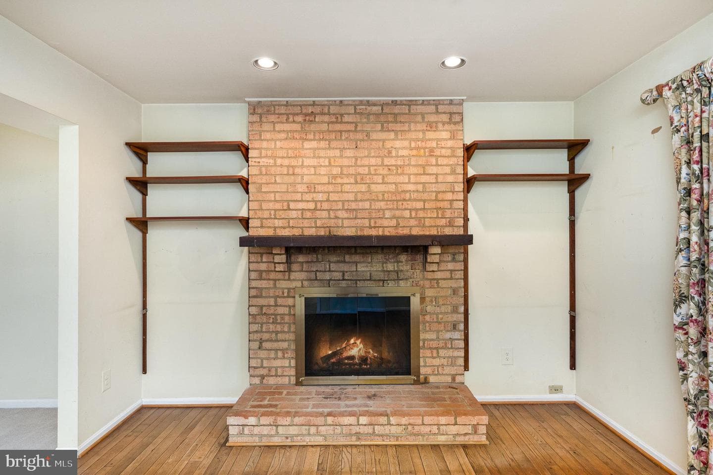 705 Upham Place NW photo 8