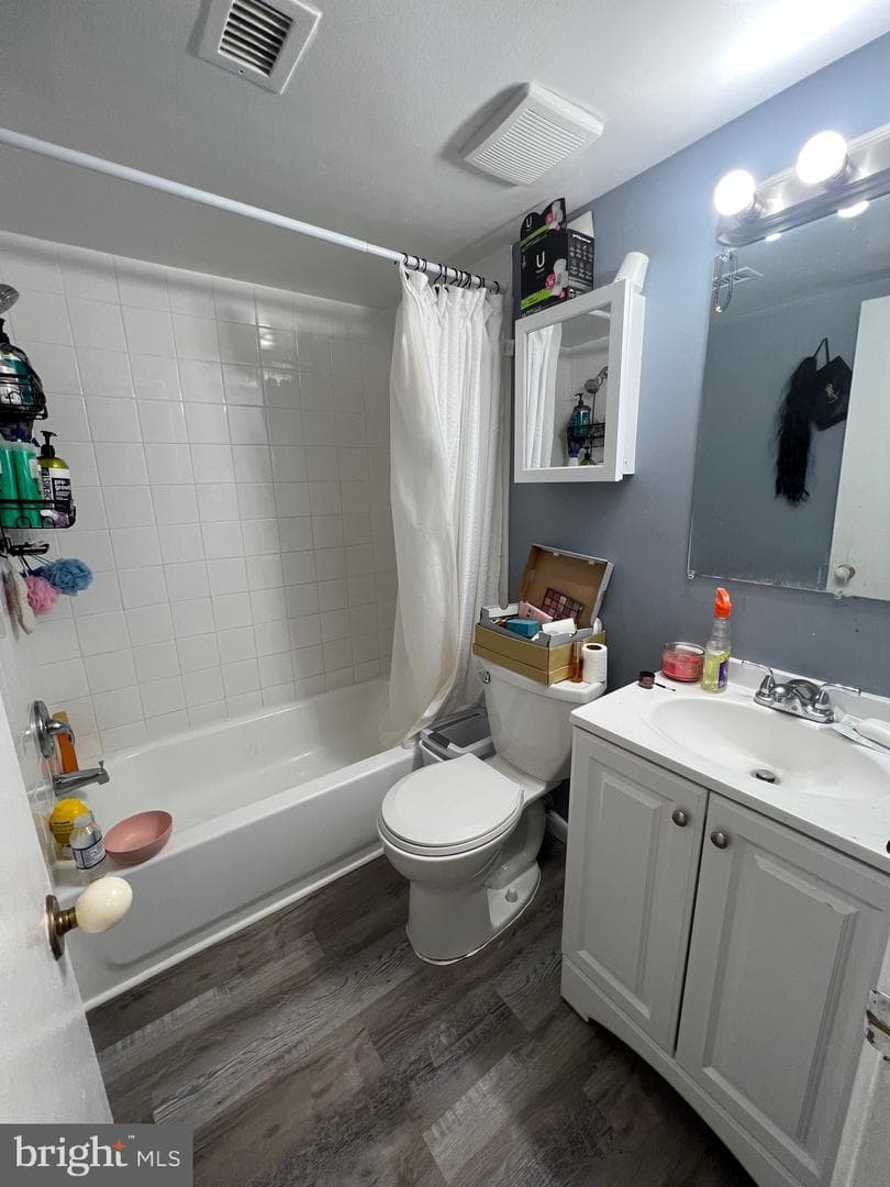 7723 Donnybrook Court #205 photo 8