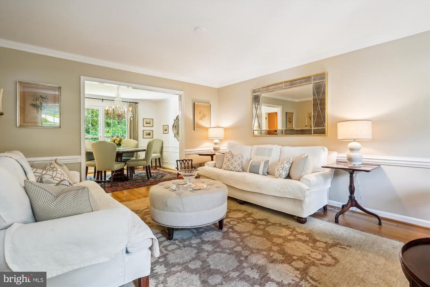 1586 Forest Villa Lane photo 4