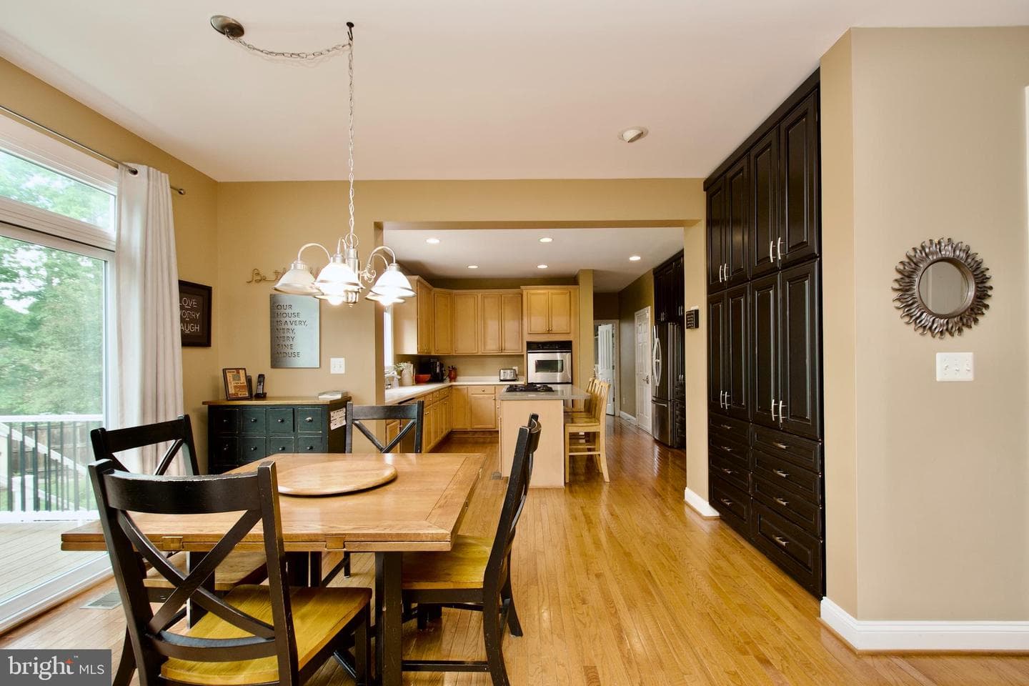8931 Kiger Street photo 18