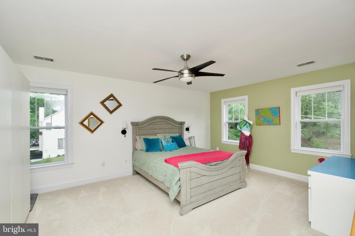 8931 Kiger Street photo 26