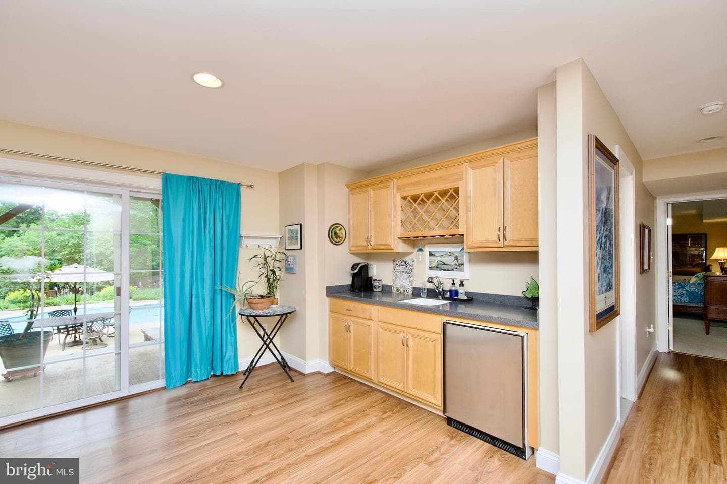 8931 Kiger Street photo 40