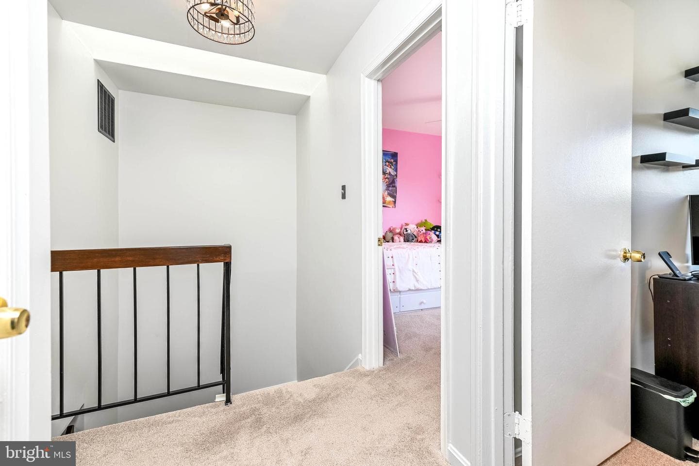 5815 Walden Commons Court #123 photo 18