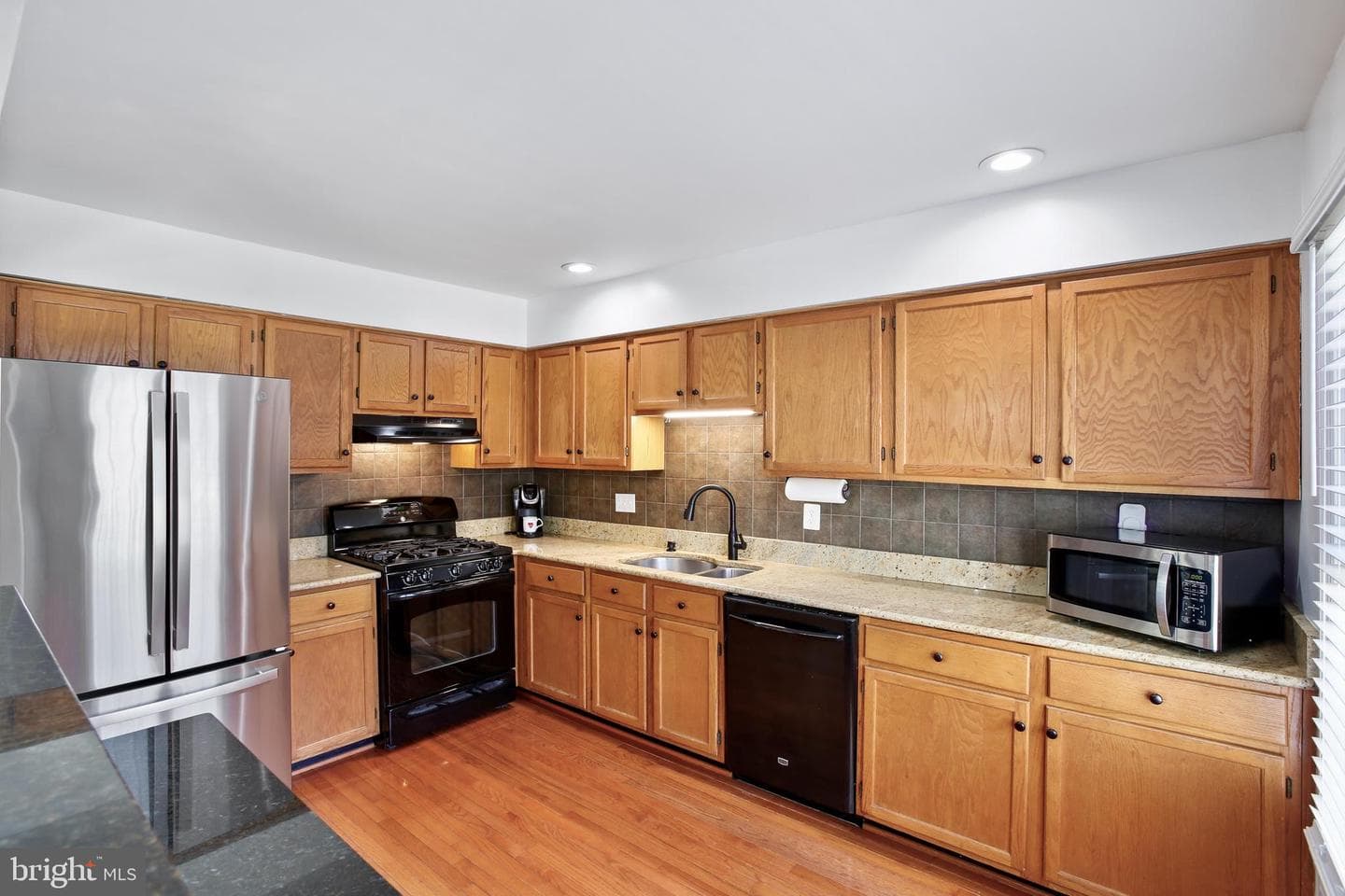 4263 Sleepy Lake Drive photo 10