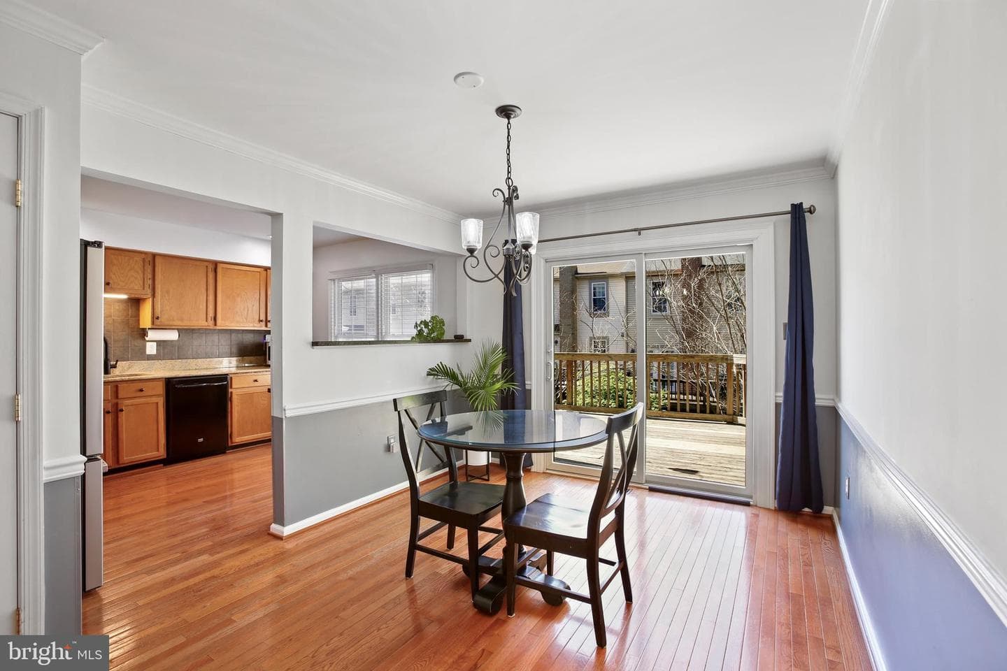 4263 Sleepy Lake Drive photo 8
