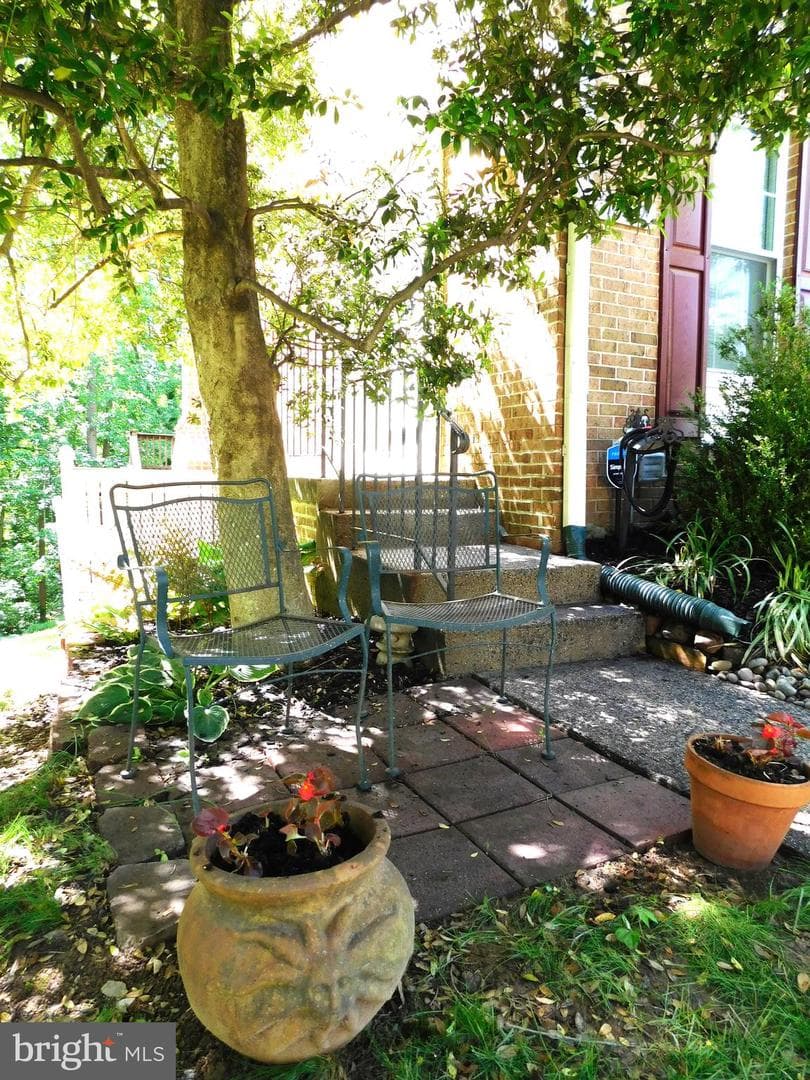 1559 Autumn Ridge Circle photo 4