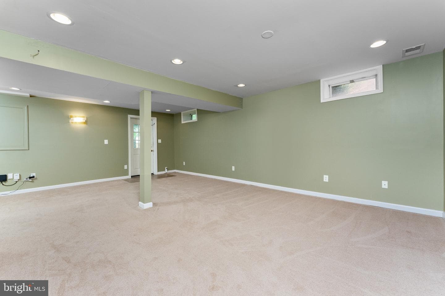 12917 Framingham Court photo 27