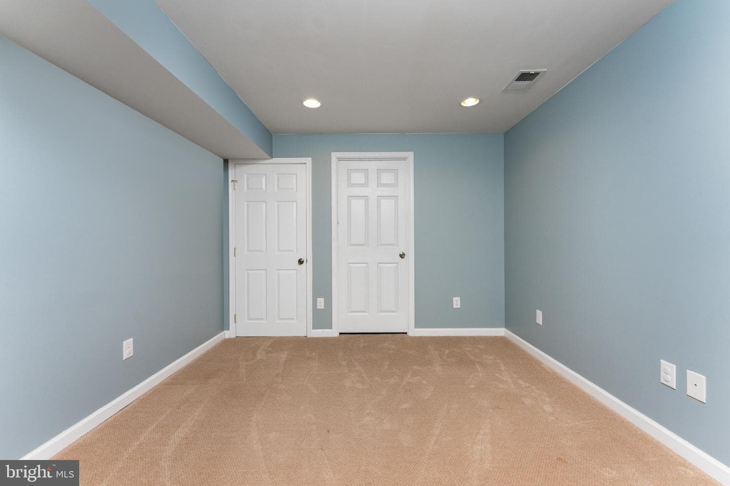 12917 Framingham Court photo 31