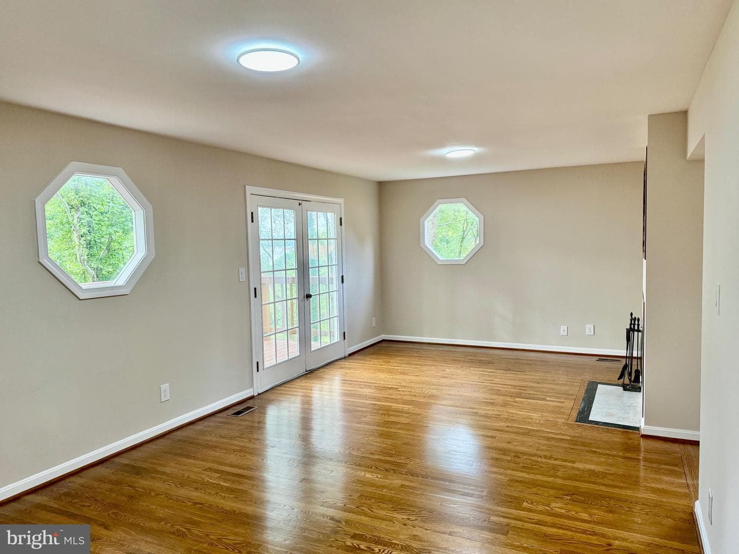 9517 Ferry Harbour Court photo 16