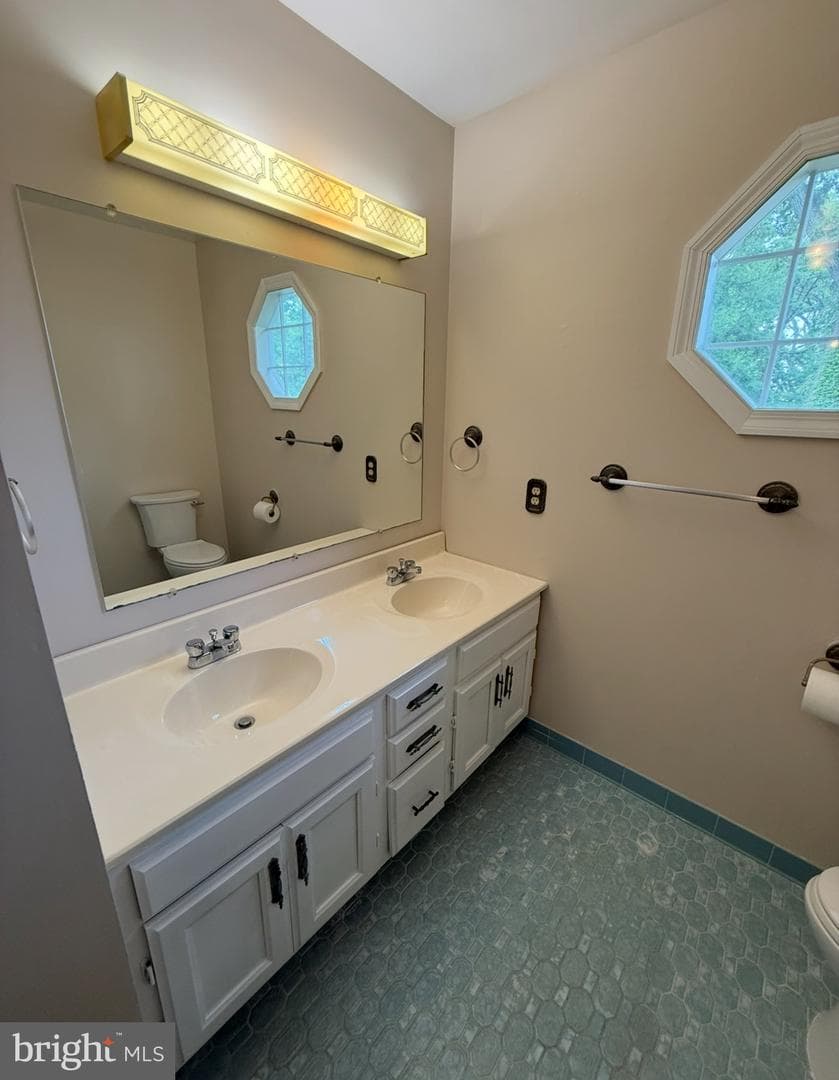 9517 Ferry Harbour Court photo 40