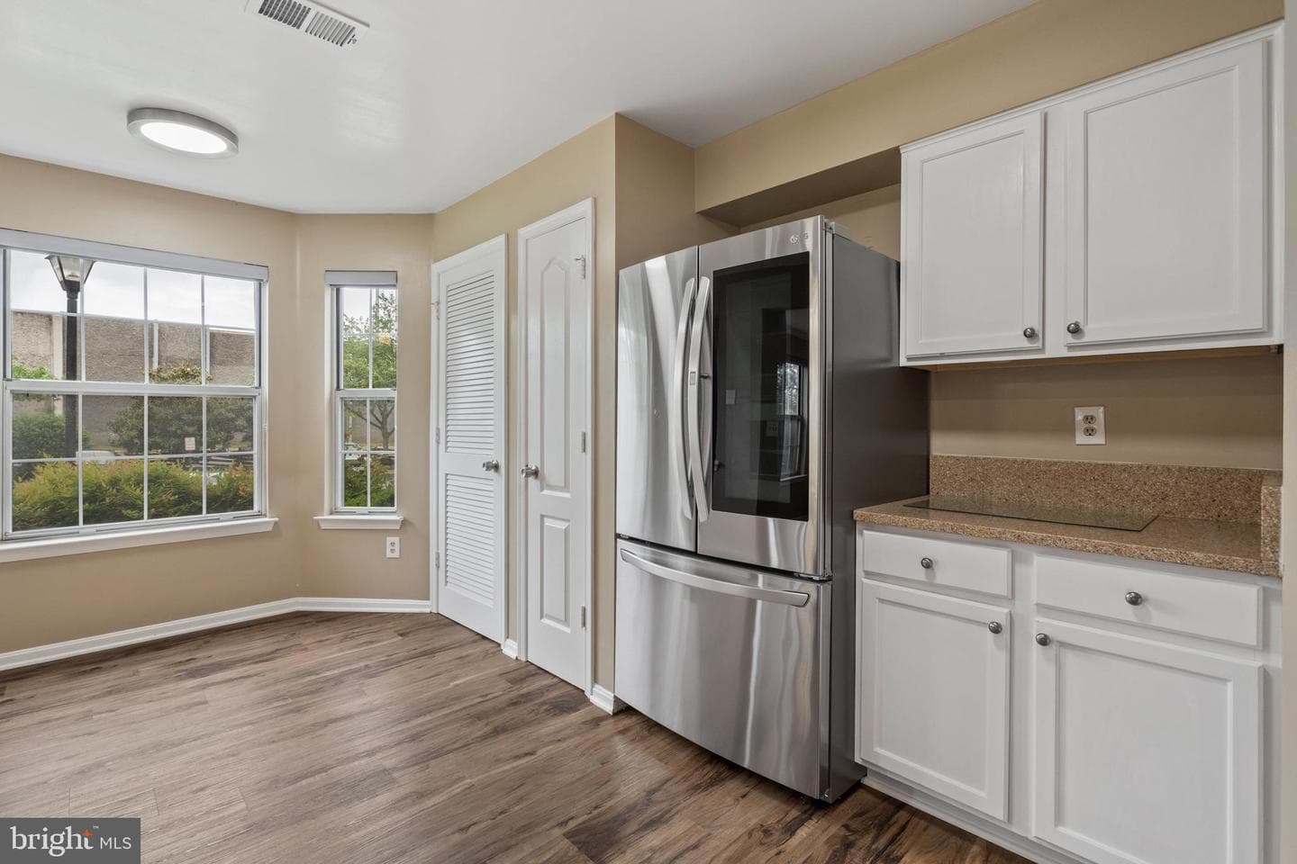 5632 Willoughby Newton Drive #11 photo 2