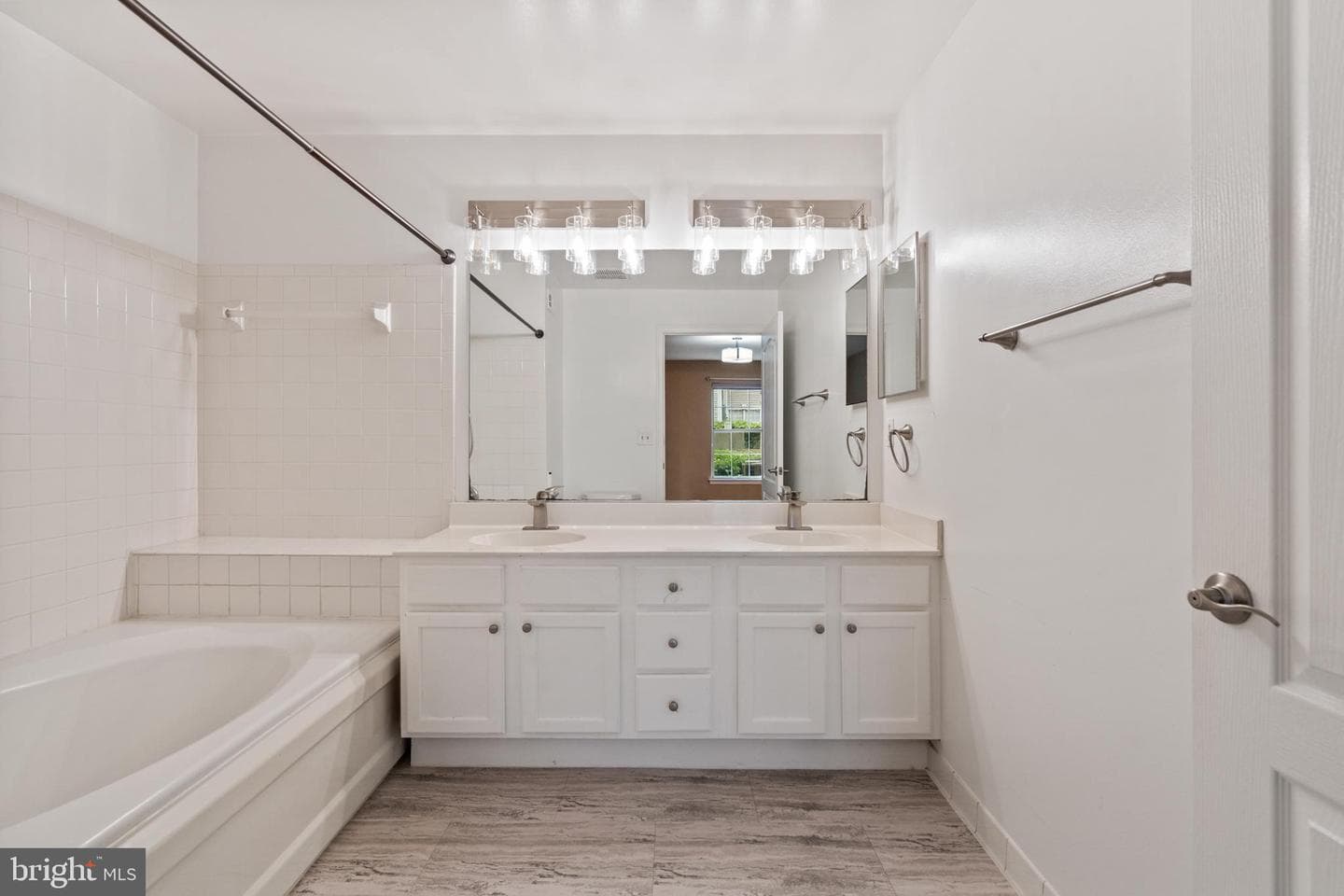 5632 Willoughby Newton Drive #11 photo 21