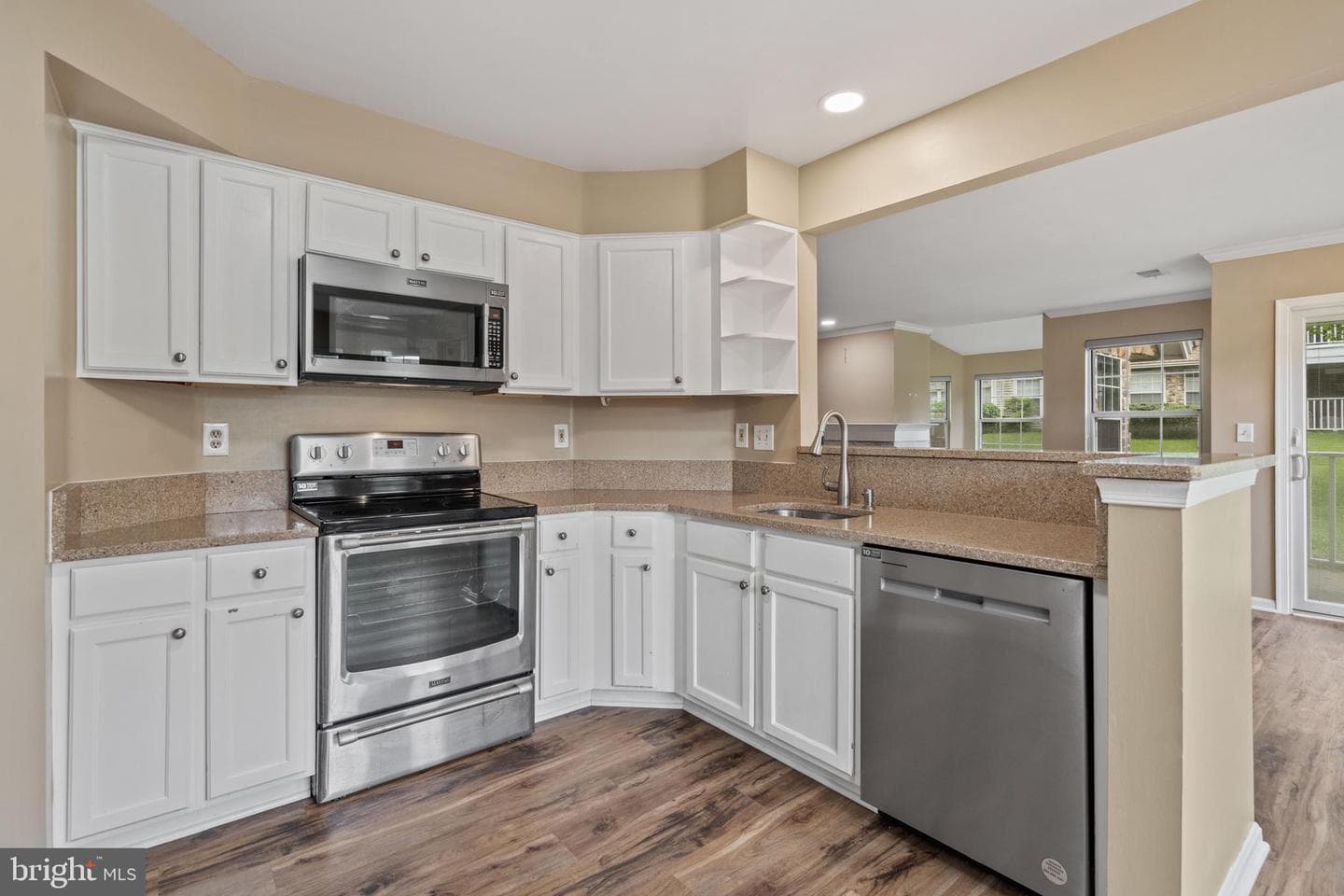 5632 Willoughby Newton Drive #11 photo 3